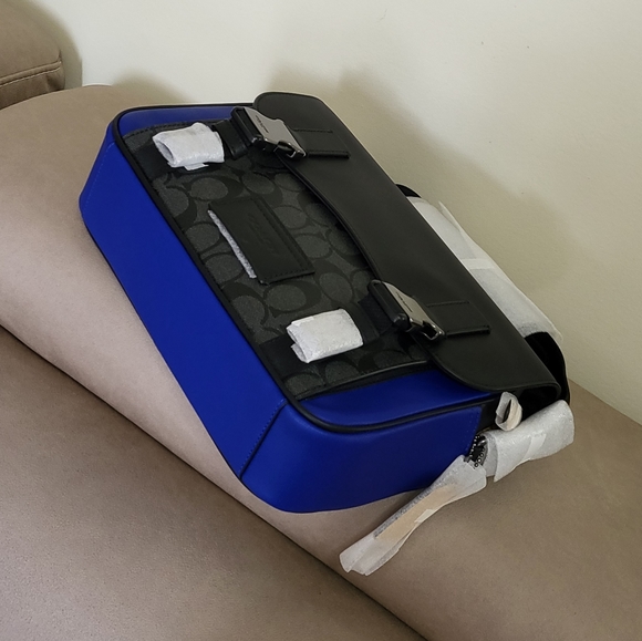 Coach Track Crossbody In Colorblock Signature Canvas - Picture 9 of 9